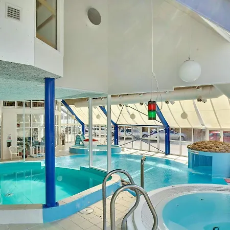 Apartamento 4 Person Holiday On A In