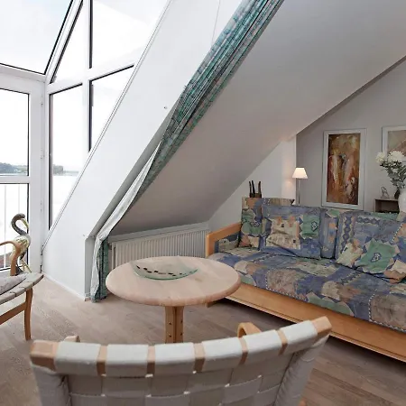 Apartment 4 Person Holiday On A In Hejls